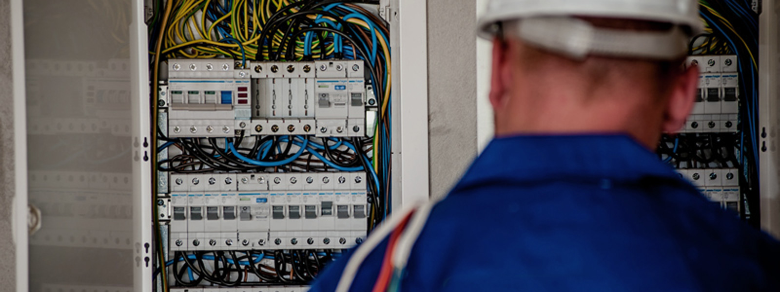 TS-gruppen | El-installationer til erhverv og industri